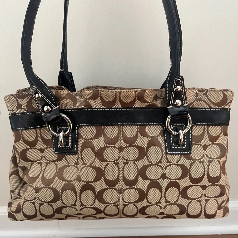 Coach Penelope Signature Tote Bag - Picture 2 of 8